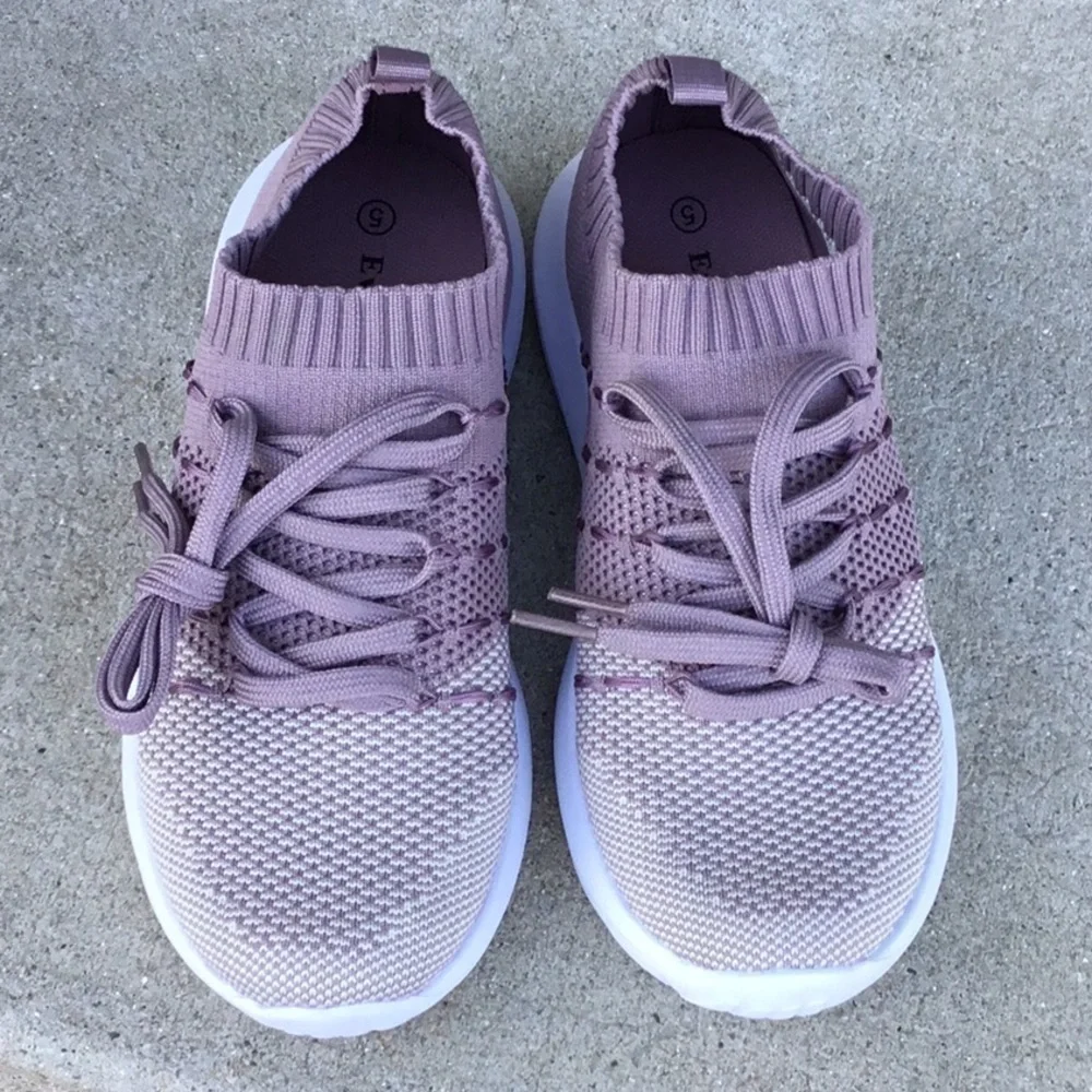 Evin Ter new sock slip on shoes. Lavender and white. Women’s size 5